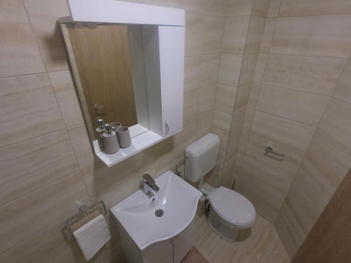 Apartmani Bokica 特雷比涅 外观 照片